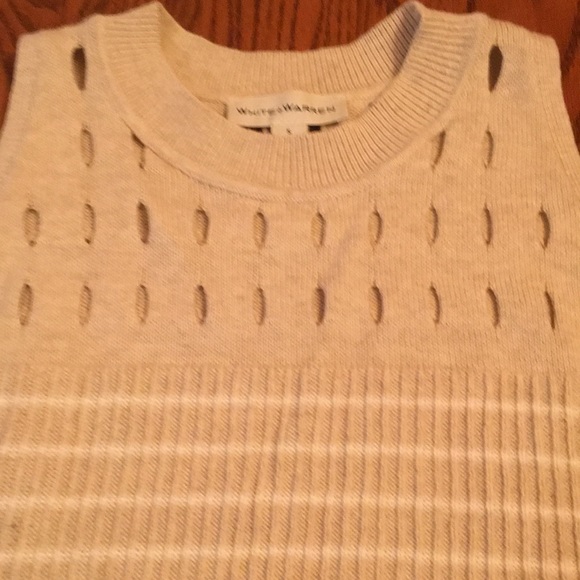 White and Warren Sweater - Picture 5 of 6